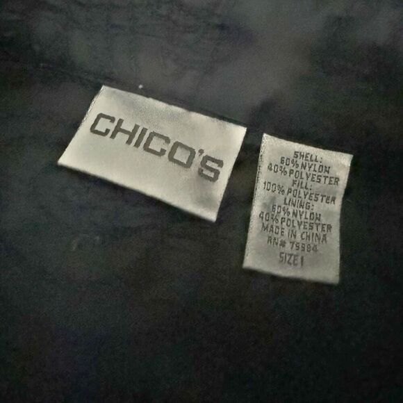 CHICO'S | Lightweight Quilted Navy Blue Jacket Mandarin| Size 1 (Medium, 8) - Picture 5 of 6